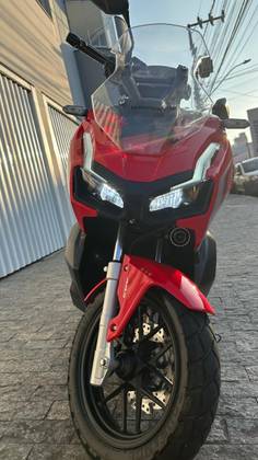 HONDA ADV 